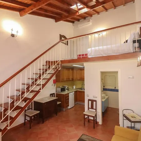 Casa 22 *